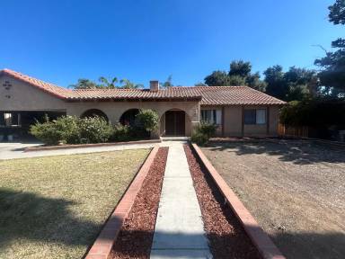 Main picture of 41633 E Whittier Ave Hemet, CA 92544