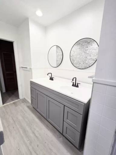 Main picture of 1025 Madison St