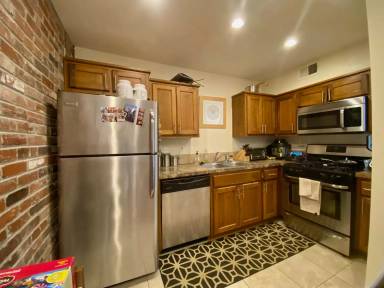 Main picture of 3957 Warwick Blvd