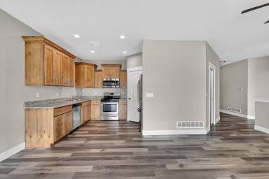 Main picture of 2845 Blackwood