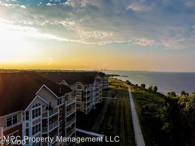 Main picture of 4110 S Lake Dr