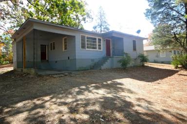 Main picture of 39 Rooney Rd SW