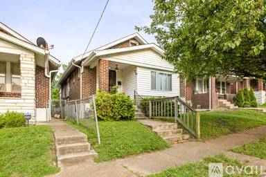 Main picture of 2316 Sulphur Ave