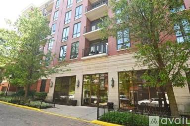 Main picture of 343 W Old Town Ct