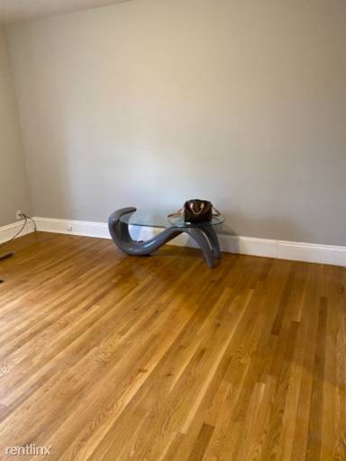 Main picture of 176 Mount Hope St