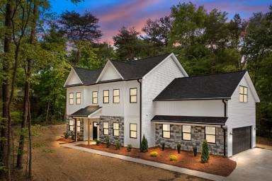 Main picture of 2701 Stokes Ferry Rd