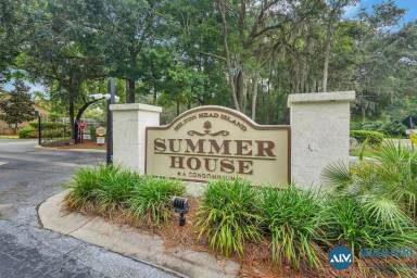 Main picture of Summer House