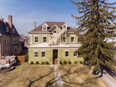 Main picture of 441 N Potomac St