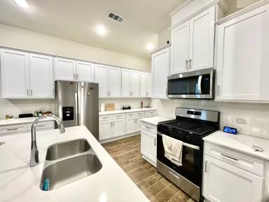 Main picture of 504 Portina Dr