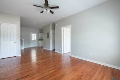 Main picture of 165 Anderson Ave NW