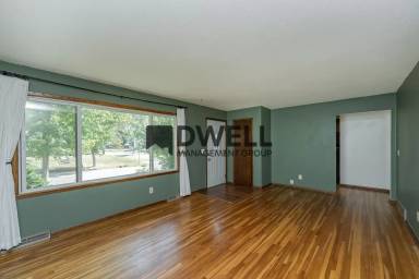 Main picture of 4005 16th Ave NW
