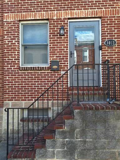 Main picture of 1012 S Robinson St