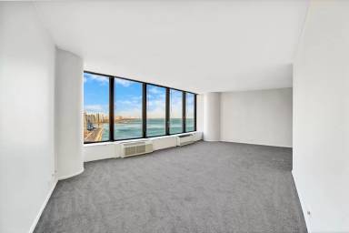 Main picture of Lake Point Tower Condominium