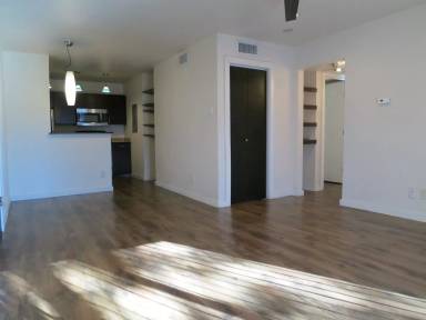 Main picture of 4109 Avondale Ave
