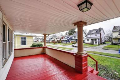 Main picture of 12912 Maplerow Ave