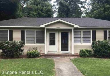 Main picture of 1509 Woods Rd