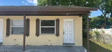 Main picture of 995 Berkley Rd