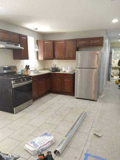 Main picture of 2336 S Ridgeway Ave