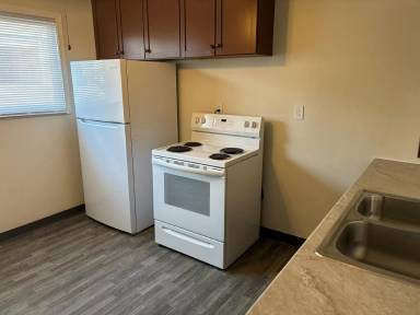 Main picture of 2435 5th Ave