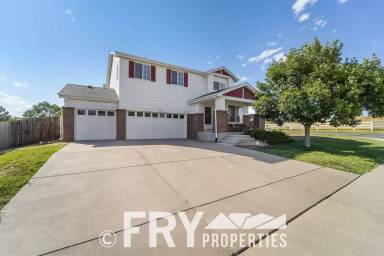 Main picture of 13991 Ivanhoe St