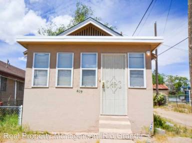 Main picture of 609 Bell Ave SE