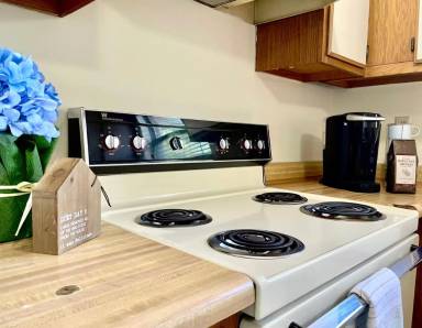 Main picture of Katelyn Court Apartments