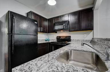 Main picture of 4719 & 4715 Harmon Ave