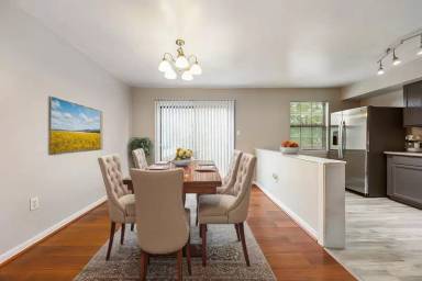 Main picture of 39 Winslow Park Dr
