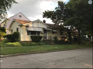 Main picture of 2061 Berdan Ave