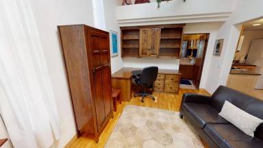 Main picture of 915 Alameda Blvd