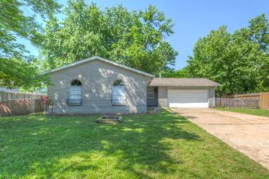 Main picture of 214 S 164th East Pl