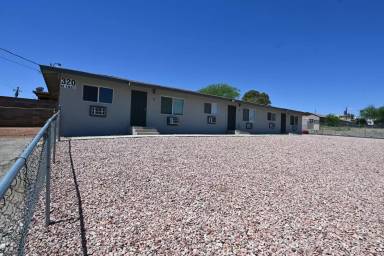 Main picture of 320 N 16th St