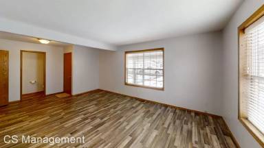 Main picture of 106 11th St