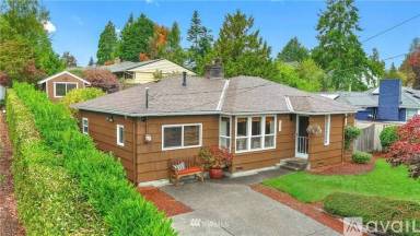 Main picture of 10025 35th Ave SW