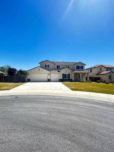 Main picture of 15645 Calabria Ct