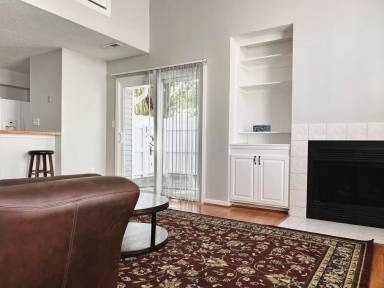 Main picture of 1705 Willow Creek Ct