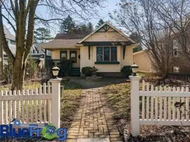 Main picture of 2421 N 4th St