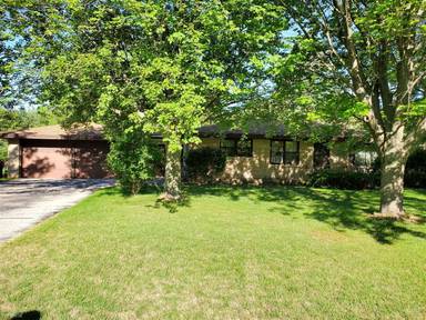 Main picture of 4637 Heinicke St
