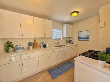 Main picture of 2011 E Alondra Blvd