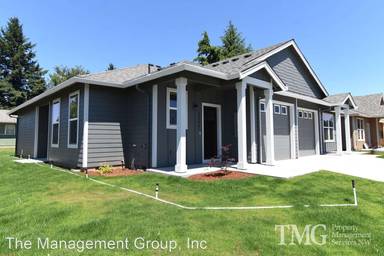 Main picture of 3307 Lewis Ln
