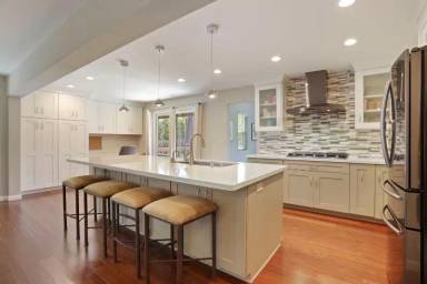 Main picture of 67 Exeter Ln