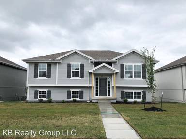 Main picture of 202 Ramblewood Dr