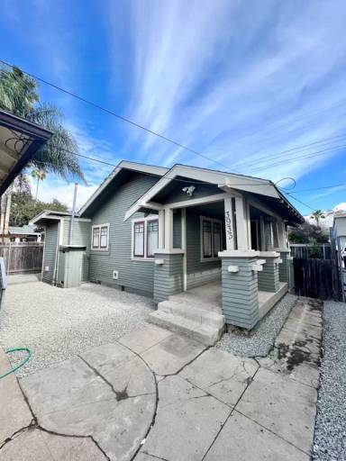 Main picture of 3937 Utah St