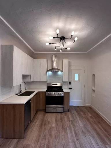 Main picture of 1871 Pacific Ave