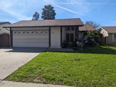 Main picture of 18613 Jeffrey Ave