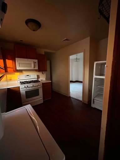 Main picture of 361 Warren Ave