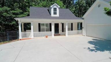 Main picture of 3587 Forest Edge Dr SW