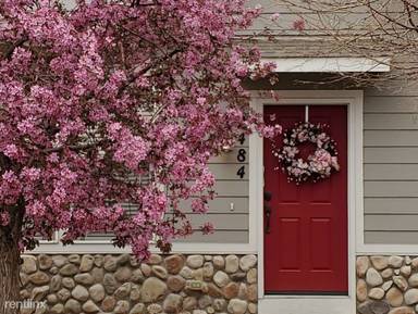 Main picture of 2484 Saint Paul Dr