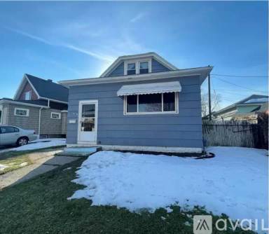 Main picture of 34 Winkler Rd