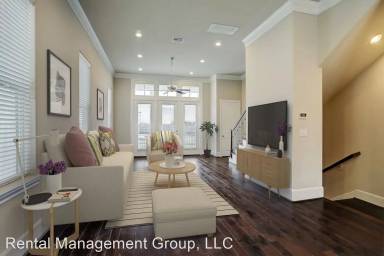 Main picture of 9664 Knight Rd